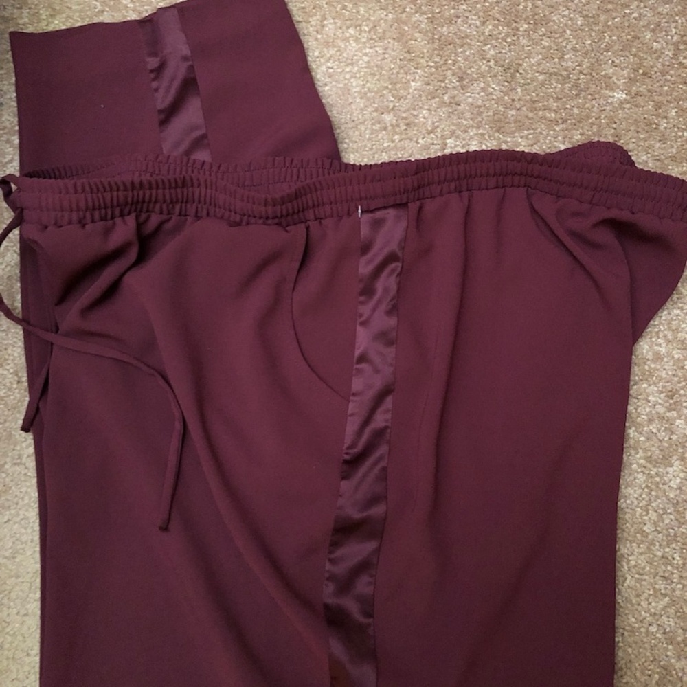 Lane Bryant Size 2X Polyester and Spandex Joggers